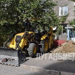 Алчевский филиал Единой управляющей компании проводит работы по замене аварийных выпусков канализации многоквартирных домов