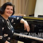 Преподаватель из Алчевска Юлия Спицына стала победителем Общероссийского конкурса «Лучший преподаватель детской школы искусств»