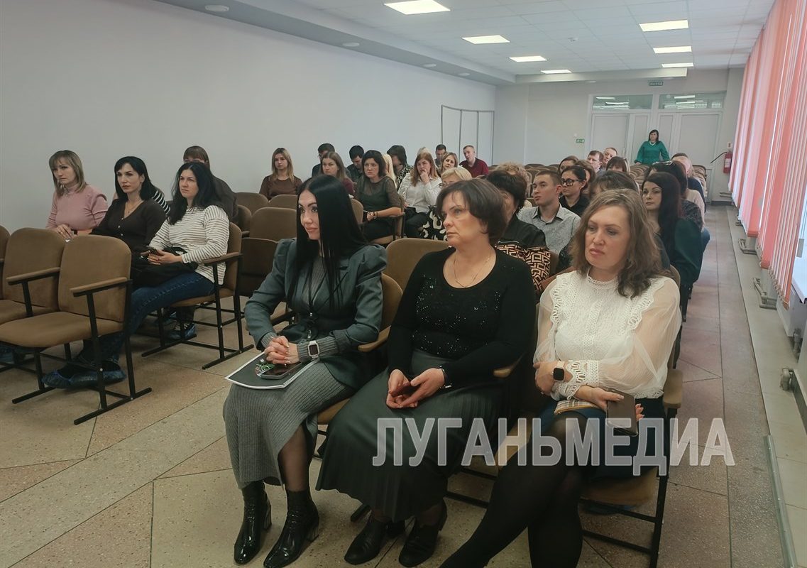 В Станично-Луганском округе готовят пункты для ГИА