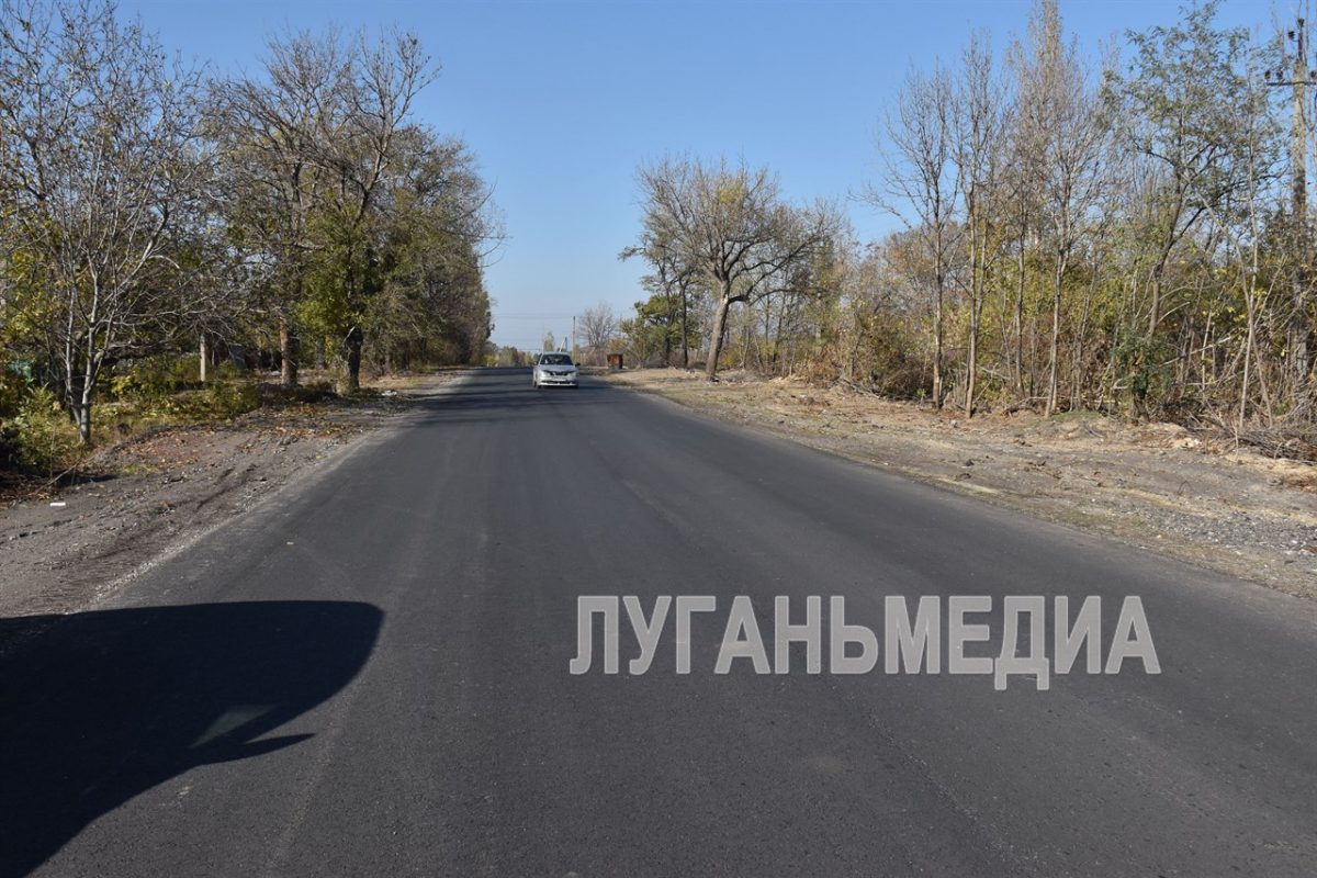 В Брянке продолжается ремонт дорог в рамках дополнительного финансирования из регионального бюджета