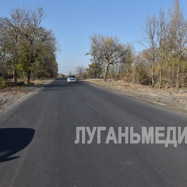 В Брянке продолжается ремонт дорог в рамках дополнительного финансирования из регионального бюджета