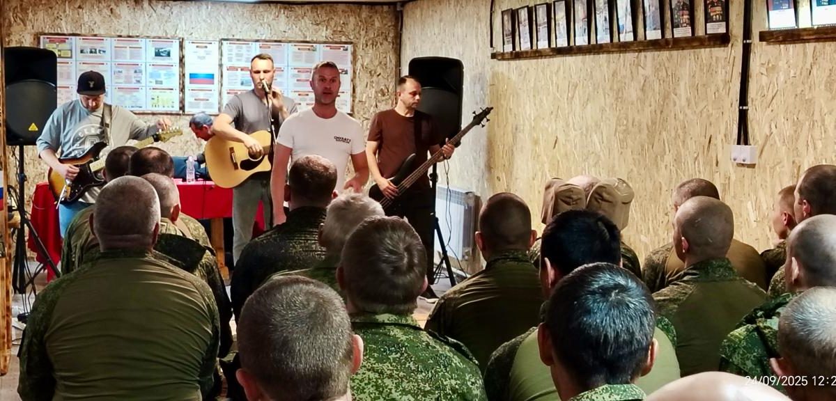 Россия – это мы: поездка победителей в г. Луганск