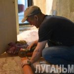 Единая управляющая компания меняет трубы системы водоотведения в Красном Луче