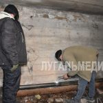 Специалисты Лутугинского филиала НКО «ЕРФУ МКД ЛНР» провели ремонт водопроводной системы в подвале многоквартирного&hellip;