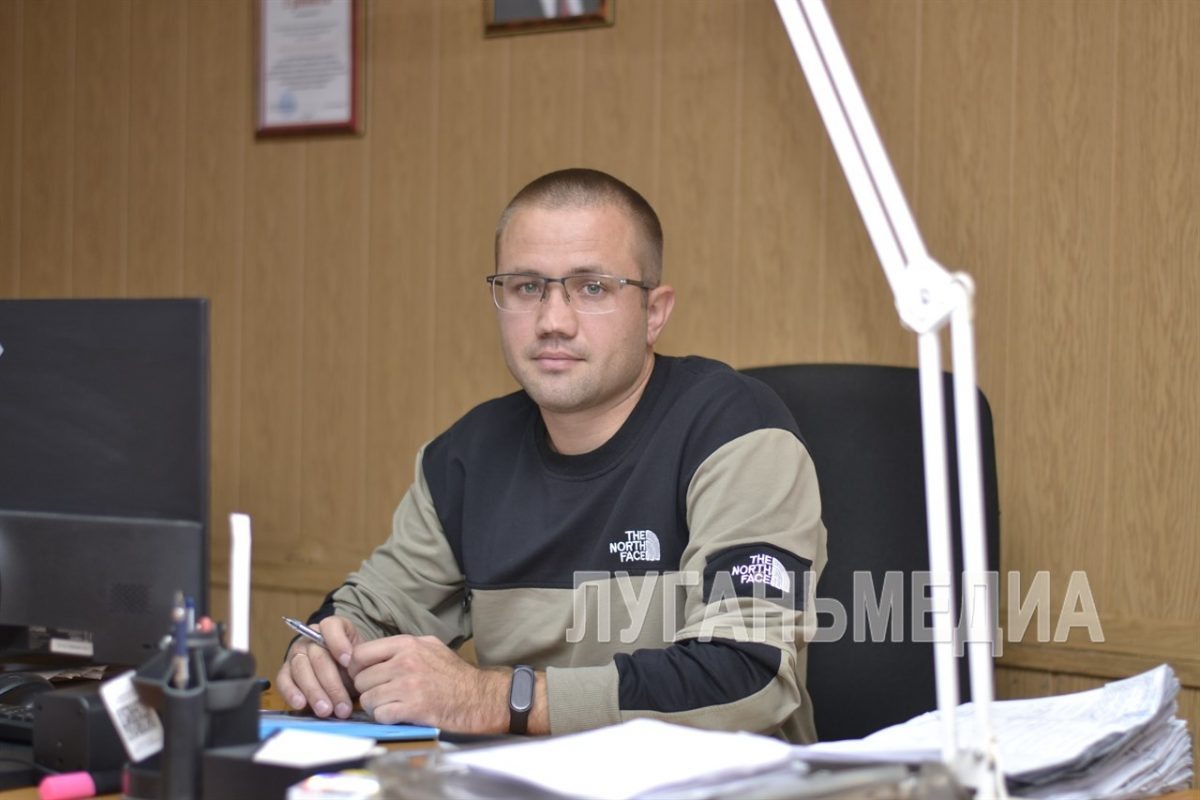 Ремонт дорог с гарантией: о трудовых буднях Славяносербского автодора