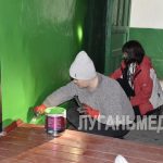 Единая управляющая компания ведет ремонт подъездов в г. Вахрушево Краснолучского округа