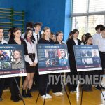 В Кировске открыта фотовыставка «Герои и подвиги: Наши земляки – Герои России»