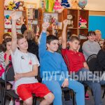 В Луганском детском доме прошло занятие в рамках проекта «Мое право»