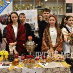 Школьники Антрацита провели кулинарный фестиваль