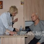 Кардиолог и эндокринолог из Луганска проводят выездной прием в городской поликлинике Кировска