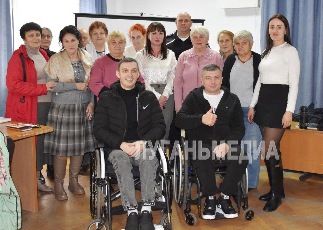 400 жителей Краснолучского округа получили знания в сфере компьютерной грамотности