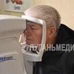 Житель Алчевска получает медицинскую помощь после обращения к Главе ЛНР