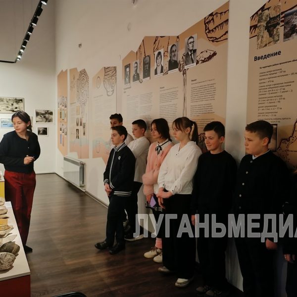 В Станично-Луганском музее донского казачества прошел урок по изготовлению керамических изделий
