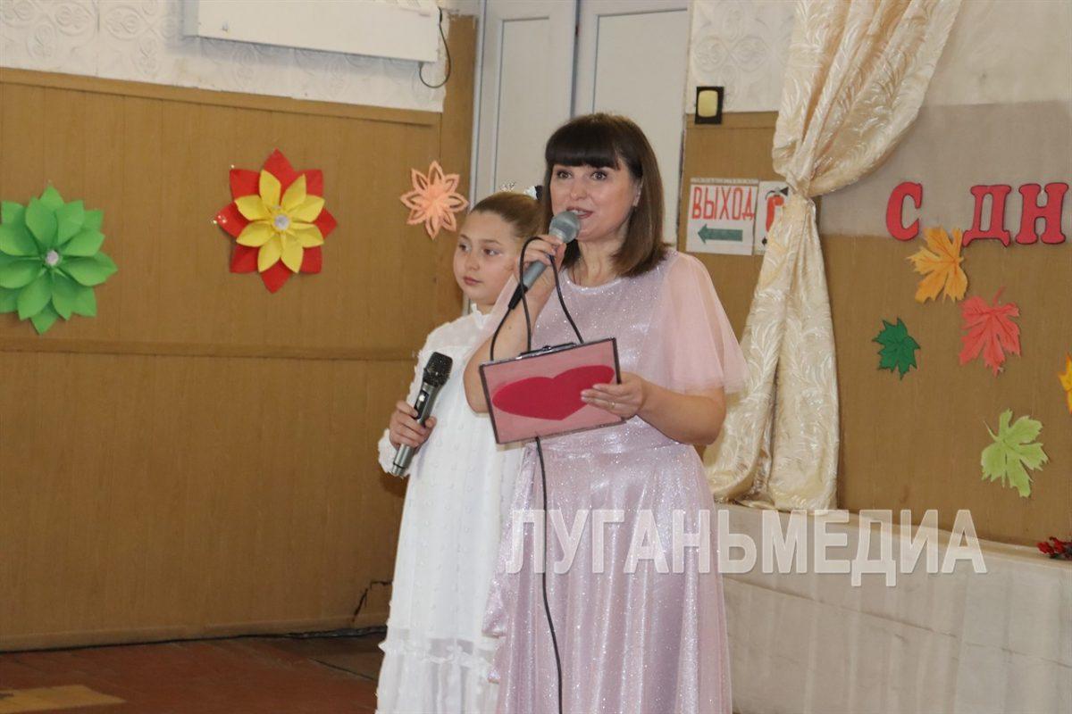 «Земский работник культуры» приехала из Кубани в село Новоборовицы Свердловского округа