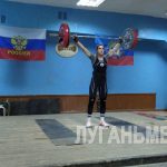 В Луганске стартовал чемпионат города по тяжелой атлетике