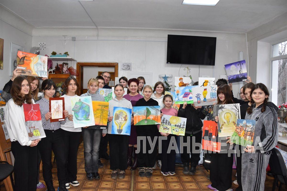Работы юных художников из Первомайска ко Дню энергетика будут выставлены в Калуге