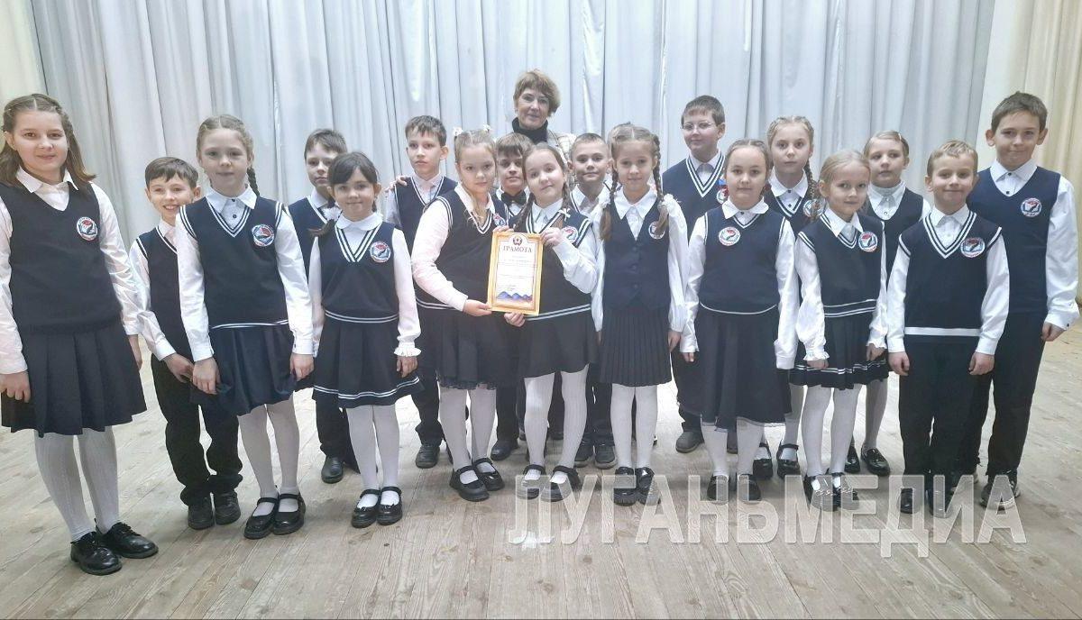 Конкурс хоровых и вокальных коллективов состоялся в Красном Луче