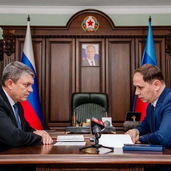Глава ЛНР Леонид Пасечник заслушал доклады о выполнении поручений, данных на прямой линии