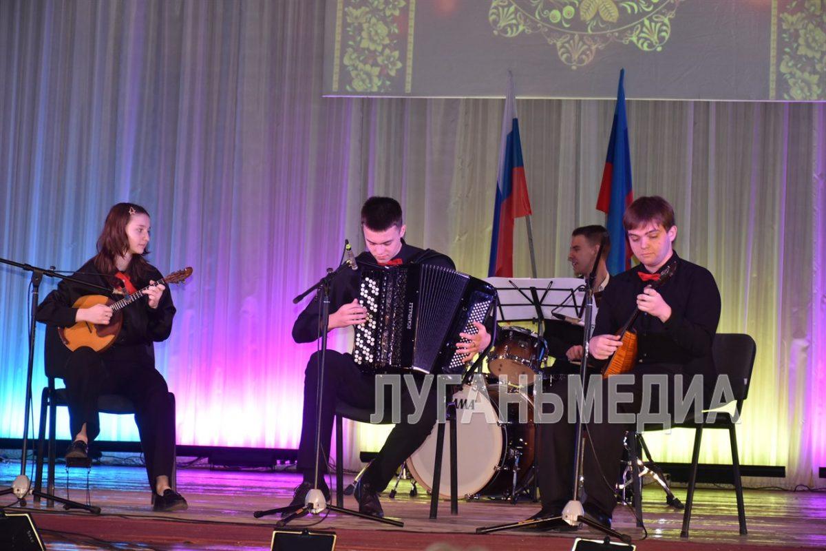 В Новопскове состоялся концерт студентов Луганской государственной академии культуры и искусств имени М. Матусовского