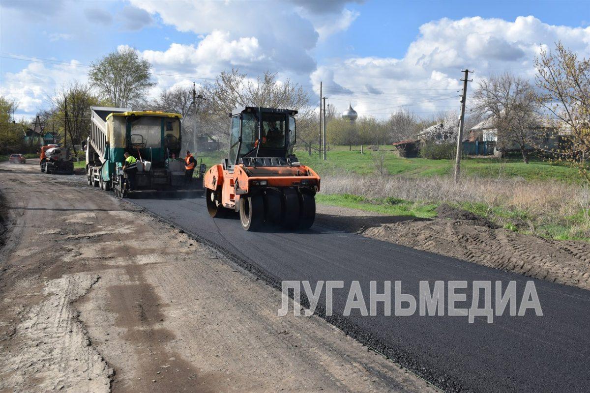 В Кировске проходит ремонт двух участков дорог