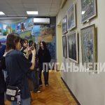 В Луганске прошло открытие художественной выставки, посвященной Дню Победы
