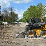 В Антраците продолжается благоустройство сквера по улице Калинина