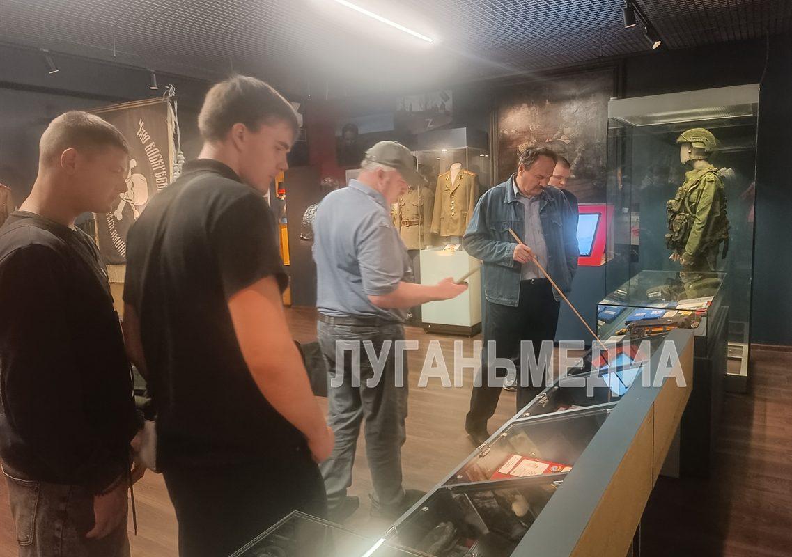 В Станице Луганской состоялся музейный урок «Странички истории Республики моей»