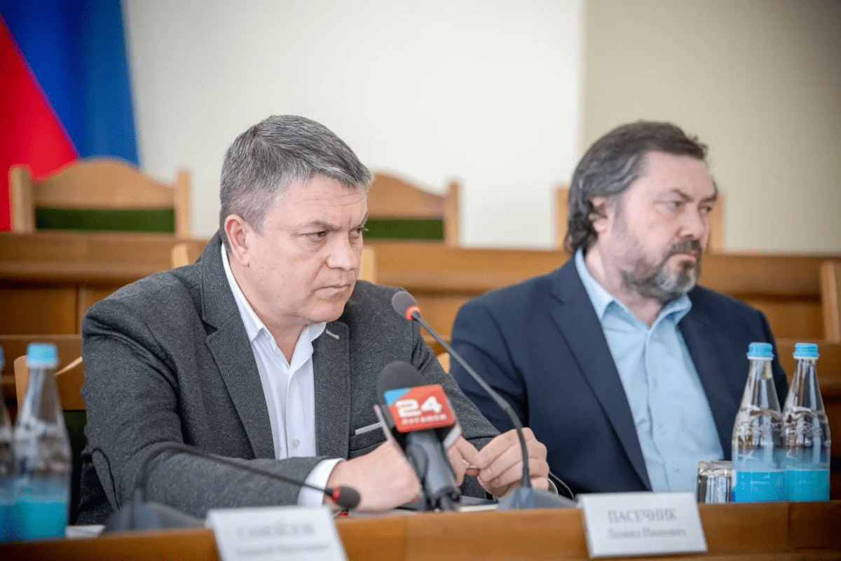 Леонид Пасечник: «Продолжаем работать над созданием условий для развития местного производства»