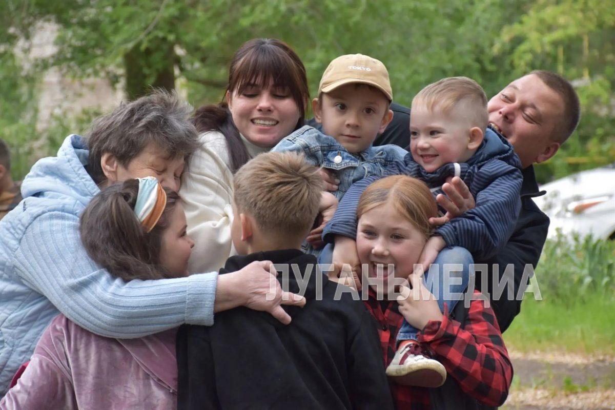 Стахановчане провели День соседей
