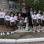 В Свердловском муниципалитете поздравили ветеранов Великой Отечественной войны с наступающим Днем Победы