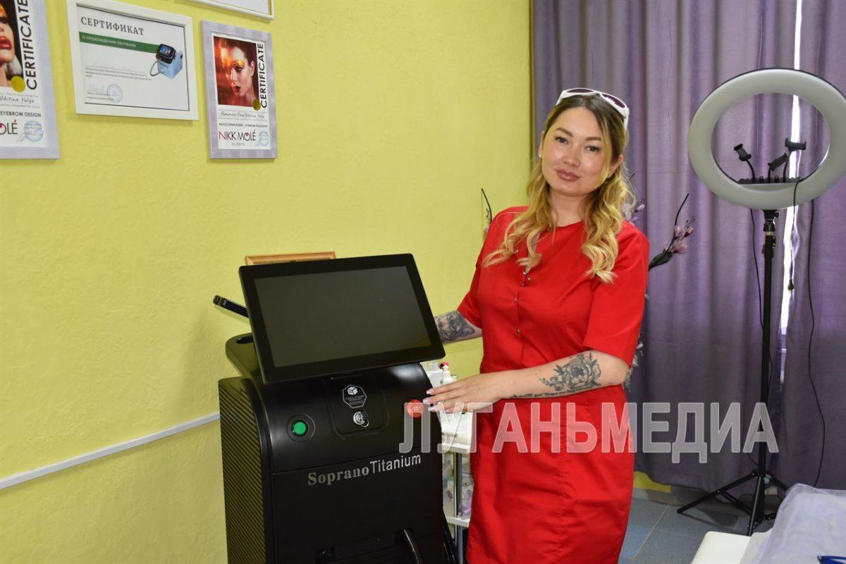Социальный контракт помог жительнице Первомайска открыть собственную бьюти-студию