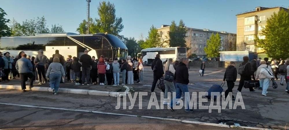 Дети из Свердловского округа отправились на отдых и оздоровление к морю