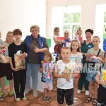 Единороссы порадовали маленьких пациентов подарками за храбрость