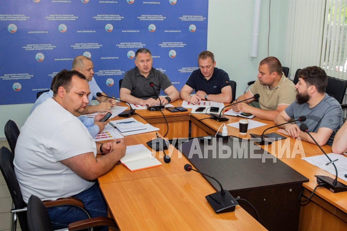 В ЛНР начал работу штаб подготовки региона к будущему отопительному сезону