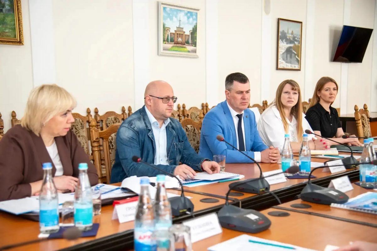 Леонид Пасечник: «Формирование эффективной системы управления недвижимостью и кадастрового учета в республике продолжается»