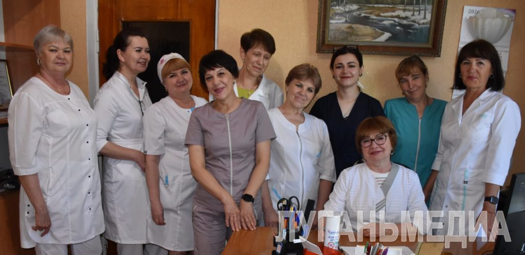 В канун Дня медицинского работника 55-летие со дня создания отмечает коллектив кардиологического отделения…