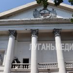 Единороссы проинспектировали ремонтные работы в Комсомольском поселковом клубе