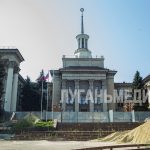 Руководители города Луганска посетили реконструкционные работы на Красной площади