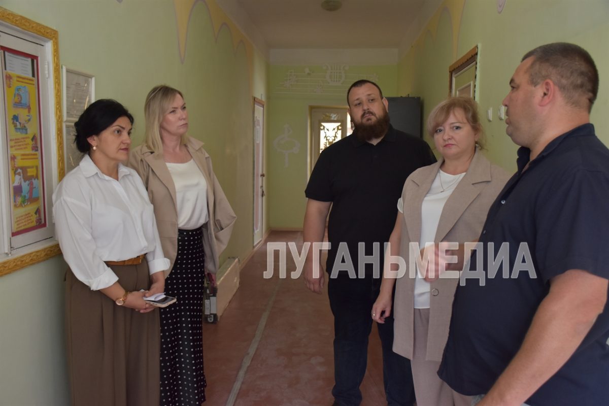 В Брянке в рамках народного контроля депутат Народного Совета ЛНР Иван Санаев вместе с единороссами проинспектировал&hellip;