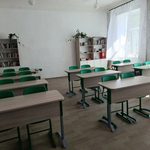 Школы Ровеньковского округа получили новую мебель
