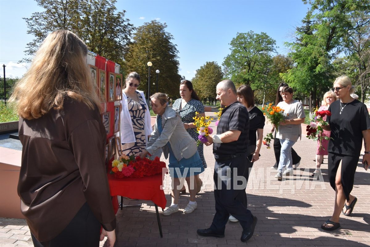В Ирмино почтили память жертв первого артобстрела