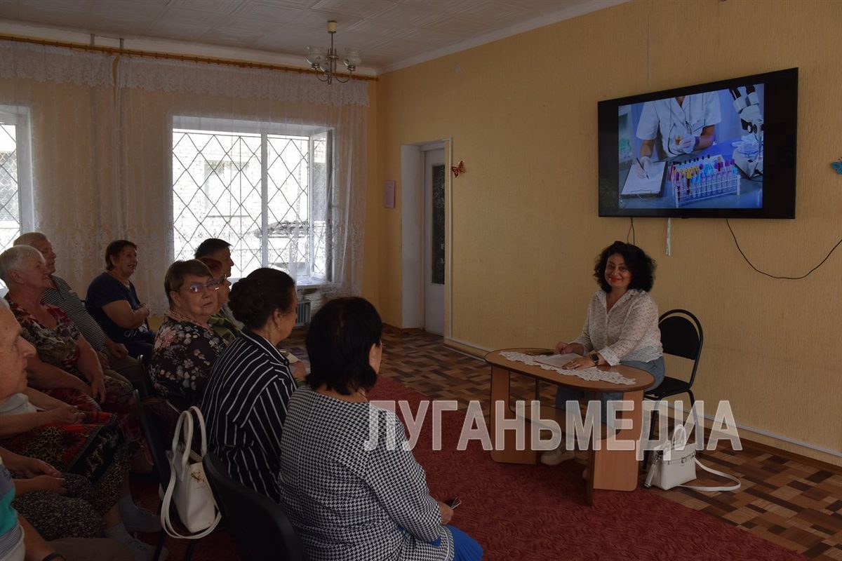 В Первомайске прошли встреча «Наш доктор» и занятие по сказкотерапии