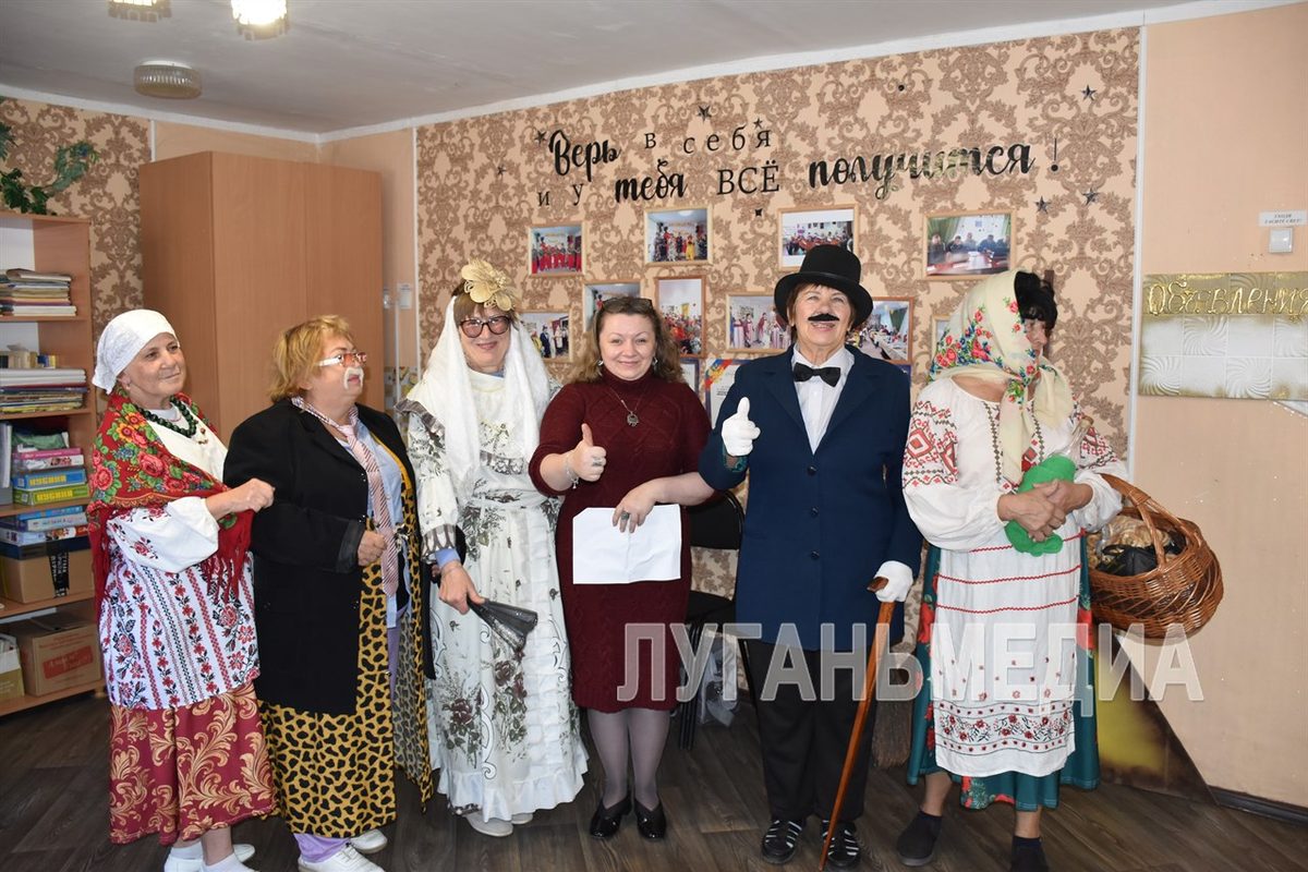 Коллектив Кировского центра социального обслуживания населения участвует в программе «Активное долголетие» национального проекта «Семья»
