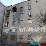 Врип главы Свердловского муниципального округа Игорь Ковальчук посетил многоэтажный дом, пострадавший от атаки беспилотника